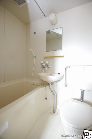 バス・シャワールーム　ルネ葵