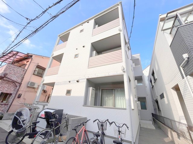 建物外観　綺麗な外観の素敵なお部屋があなたを待っています。