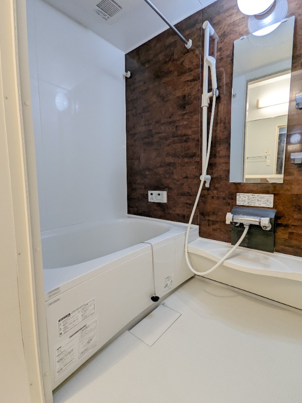 バス・シャワールーム　図面と現状に相違がある場合には現状を優先