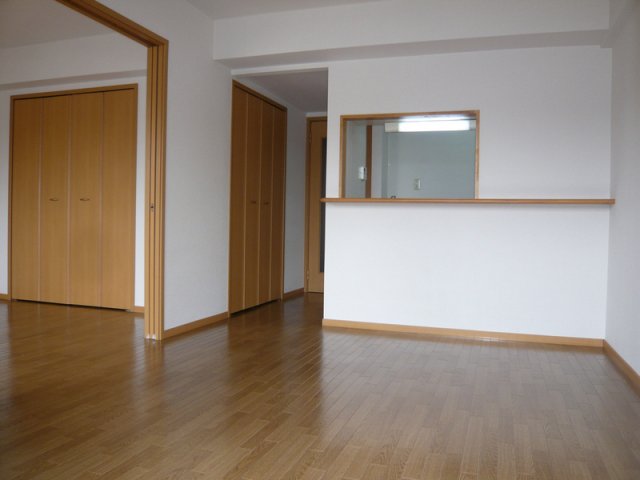 居室・リビング　広々ＬＤＫ１０帖！