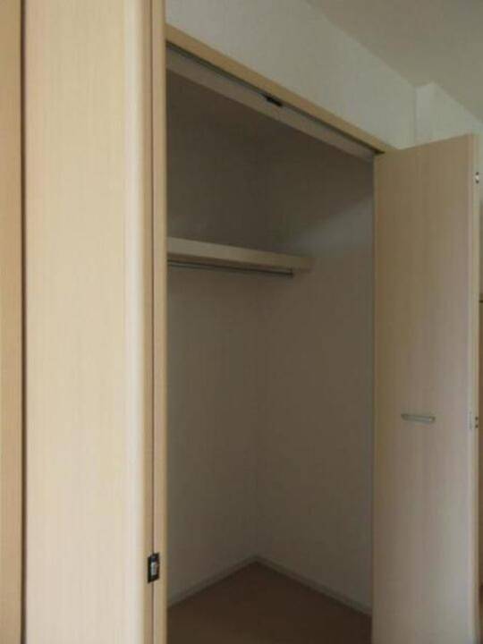 収納　クローゼット