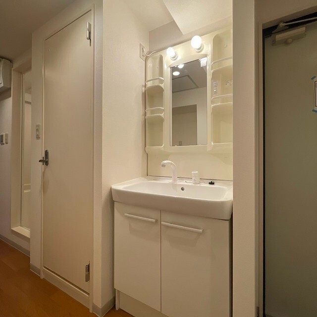 洗面設備　※参考１００６号室