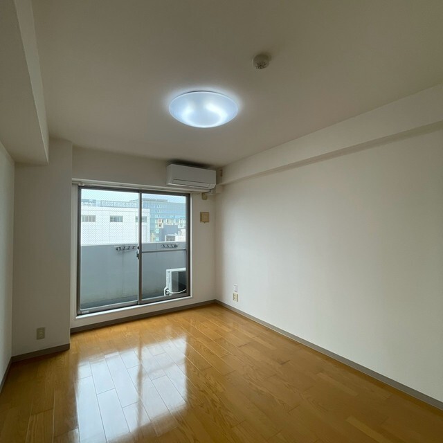 居室・リビング　※参考１００６号室