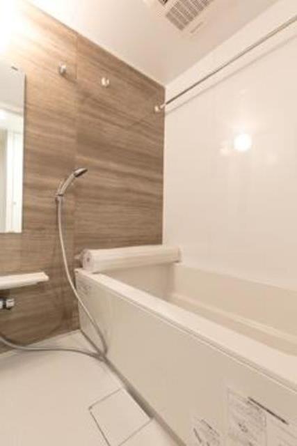 バス・シャワールーム　バスルーム