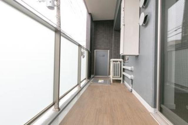 バルコニー　バルコニーあります