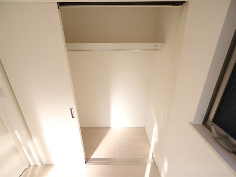 収納　クローゼット（収納充実してます）同型写真