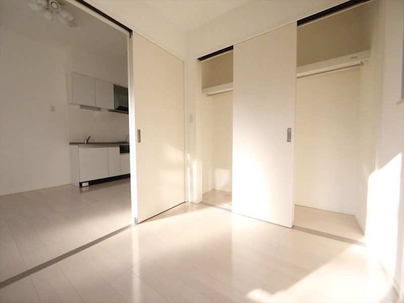 その他部屋・スペース　洋室3.8帖　クローゼット付（収納充実してます）同型写真