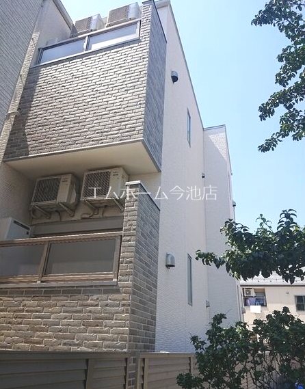 建物外観　外観　デザイナーズ　光インターネット無料