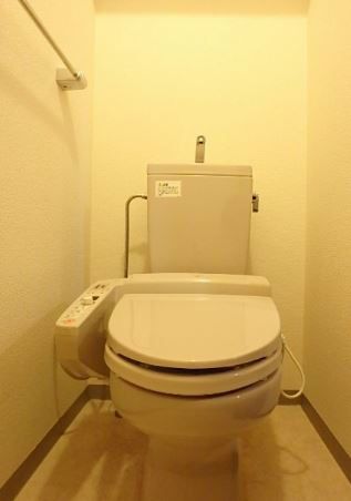 トイレ　別号室参考写真