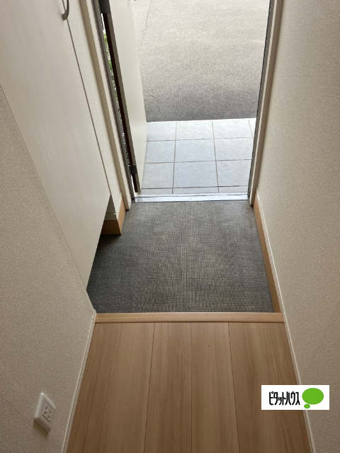 玄関　玄関