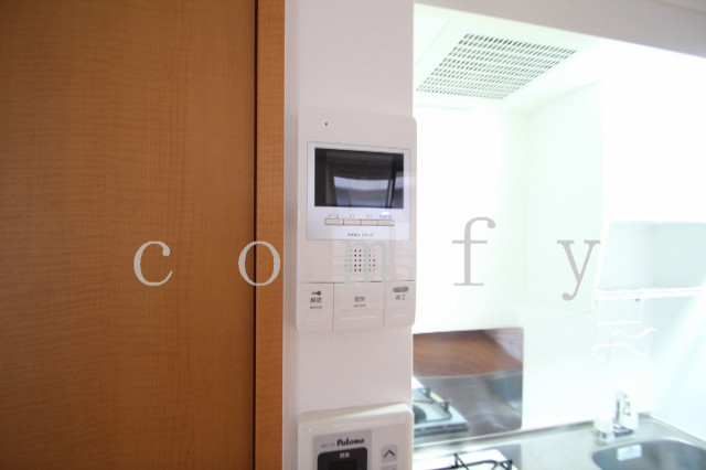 セキュリティ　モニター付きインターホン