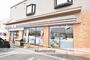 コンビニ　セブンイレブン（コンビニ）まで750m