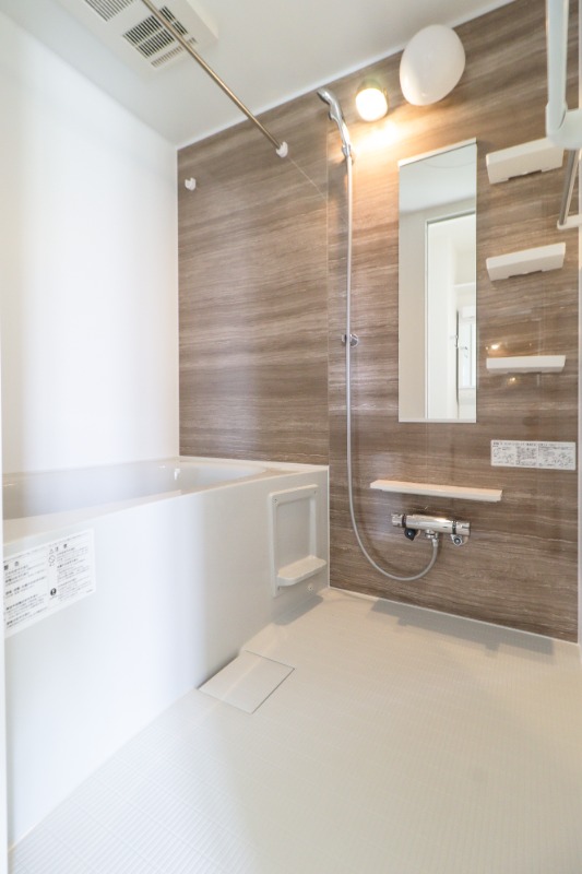 バス・シャワールーム　図面と現状に相違がある場合には現状を優先