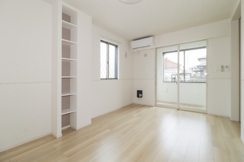 居室・リビング　図面と現状に相違がある場合には現状を優先