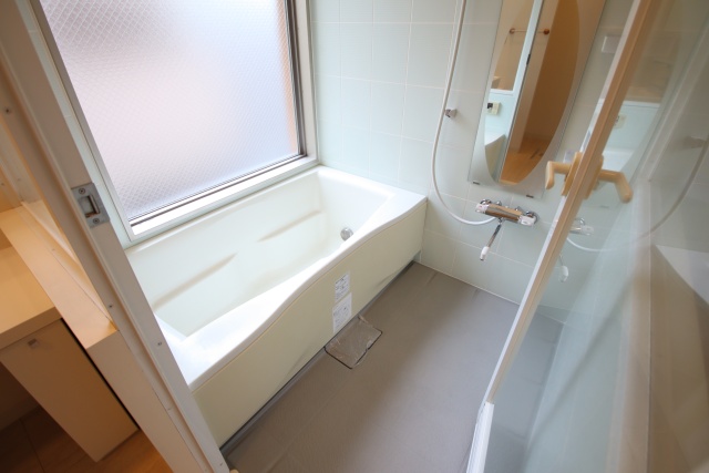 バス・シャワールーム　※別室の参考写真の為、現況優先です。