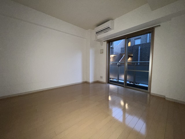 居室・リビング　同間取・別部屋の画像です