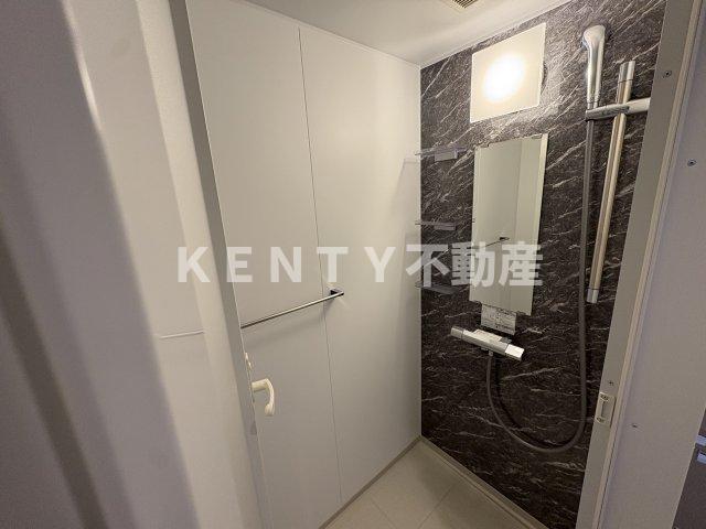 バス・シャワールーム　日々の暮らしに欠かせないシャワールームです