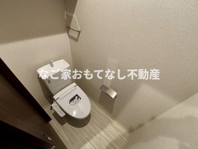 トイレ　※同タイプ写真