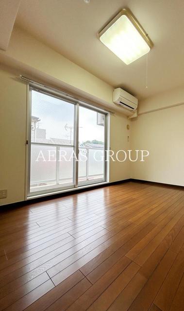 居室・リビング　同仕様写真