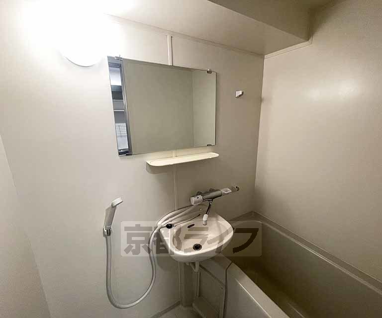 セキュリティ　・ＴＶモニターはついておりません