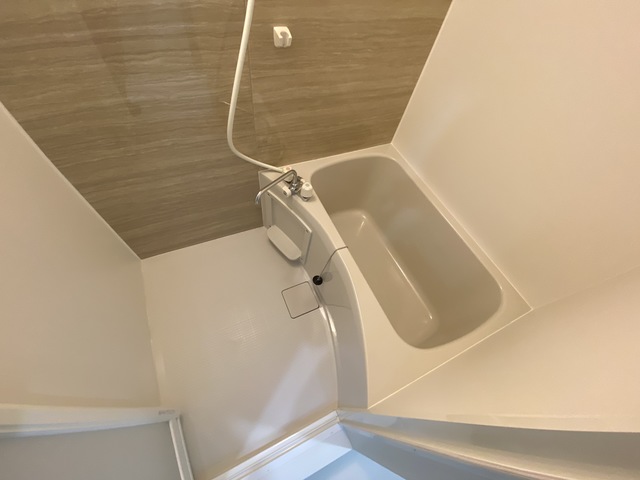 バス・シャワールーム　浴室乾燥機も完備です。