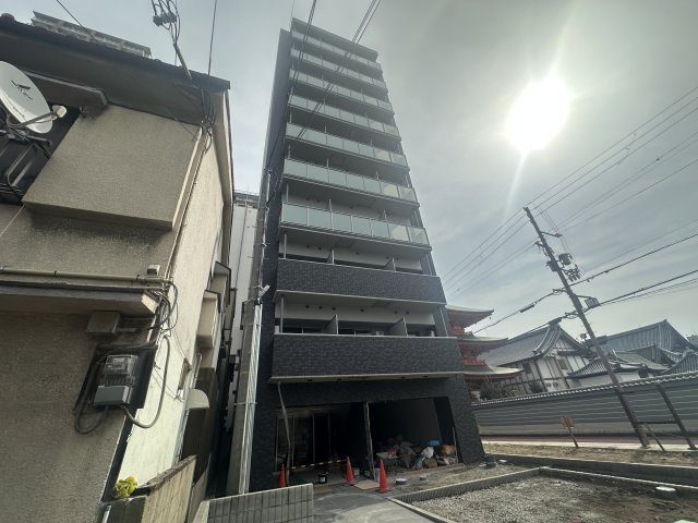 建物外観　建設中