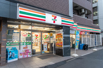 コンビニ　セブン-イレブン 北品川八ッ山通り店（コンビニ）まで75m
