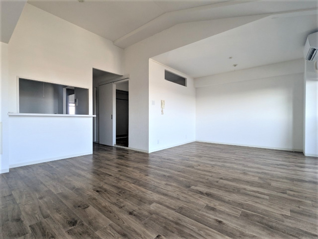 居室・リビング　リビング