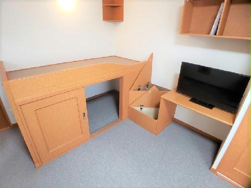 その他設備　備付ベット完備　大型収納付き