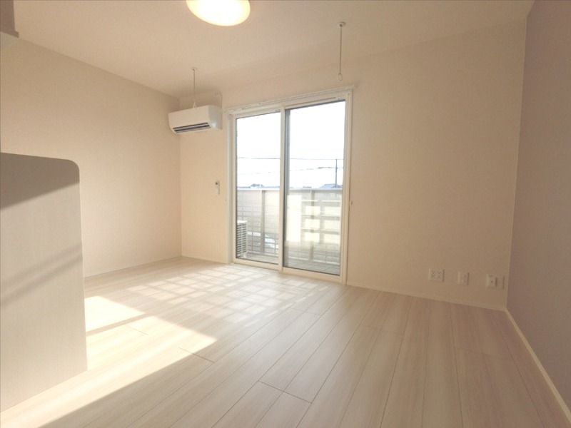 居室・リビング　図面と現状に相違がある場合には現状を優先