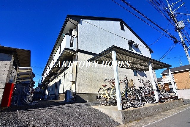建物外観　吉川市のお住まい探しなら、当社にお任せ下さい！