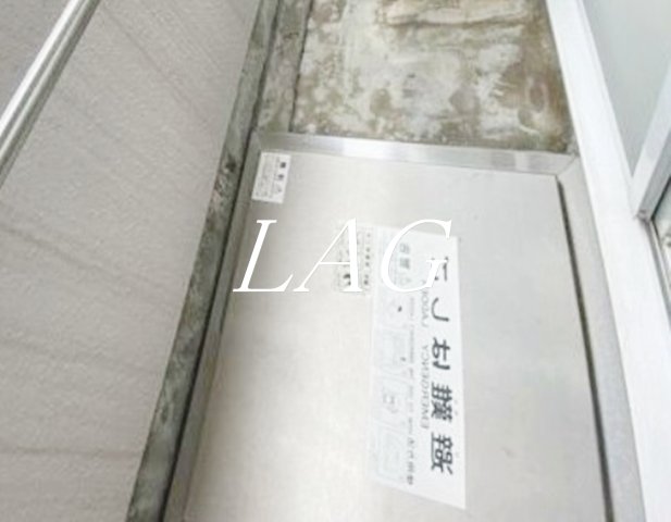 バルコニー　バルコニーです。（同仕様です。）