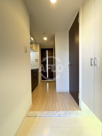 玄関　レジディア江戸堀　玄関