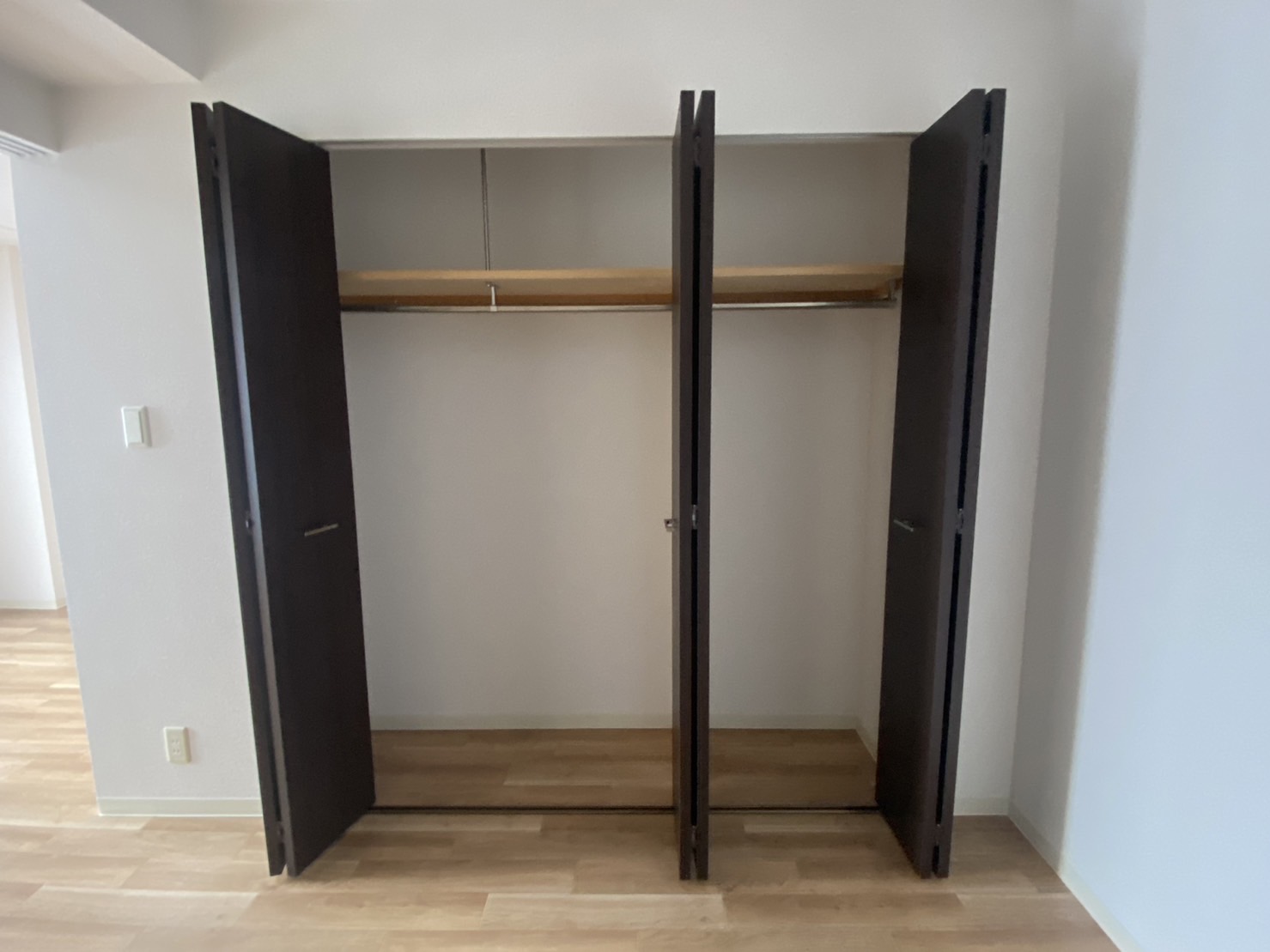 収納　※同じ間取りの他号室です