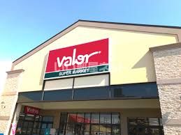 スーパー　valor(バロー) 勝川店（スーパー）まで977m