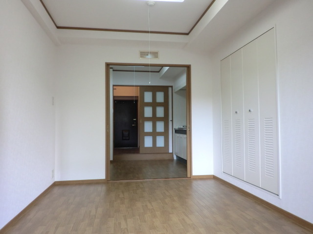 居室・リビング　広いですね。