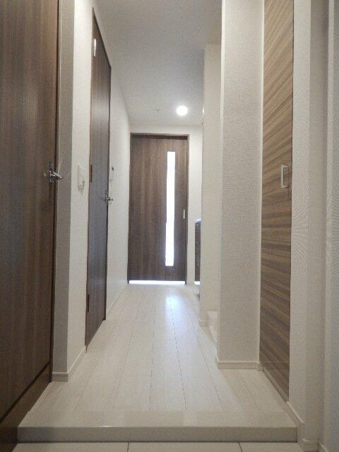 玄関　ゆったりとした玄関です?