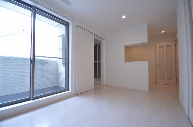 居室・リビング　写真は別号室ものです。