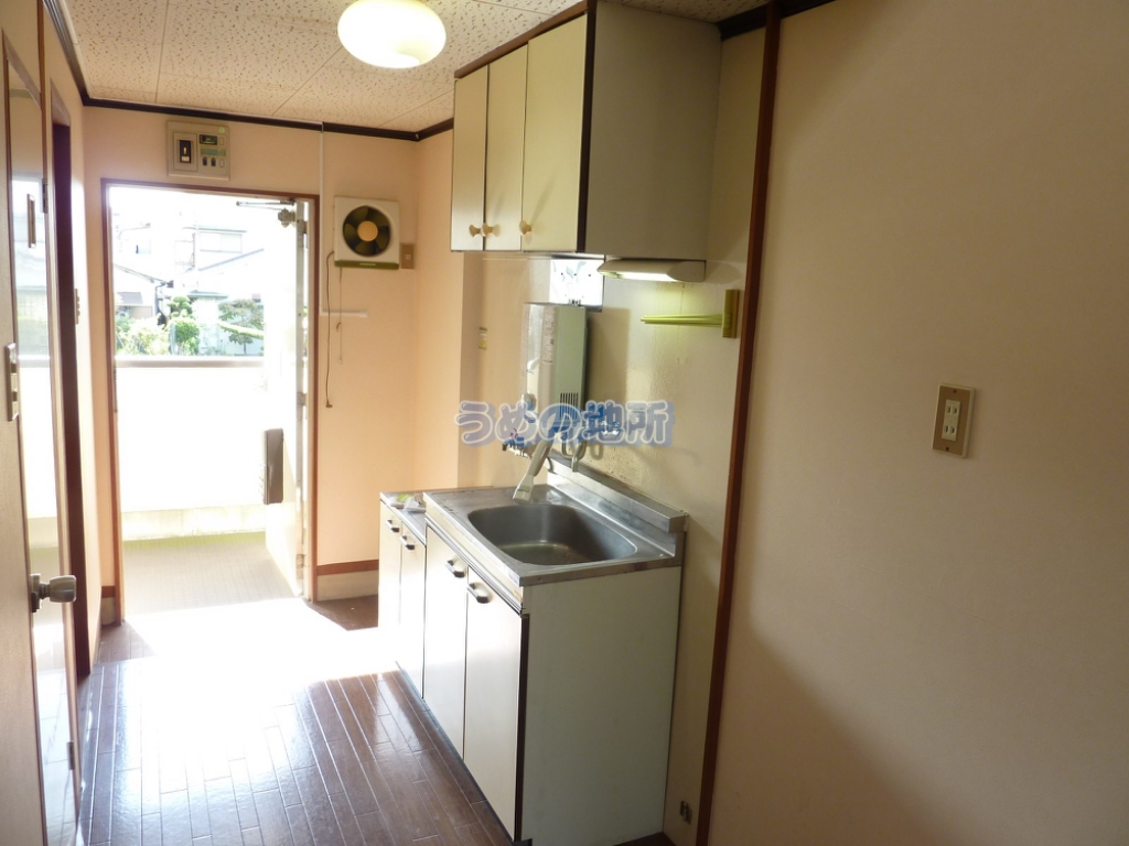 キッチン　P1560028　ロゴ圧縮済