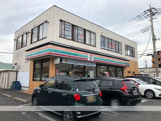 コンビニ　セブンイレブン（コンビニ）まで1000m