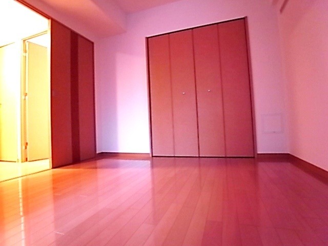 その他部屋・スペース　洋室６帖