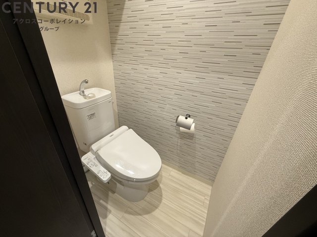 トイレ　温水洗浄便座付きでおすすめ！