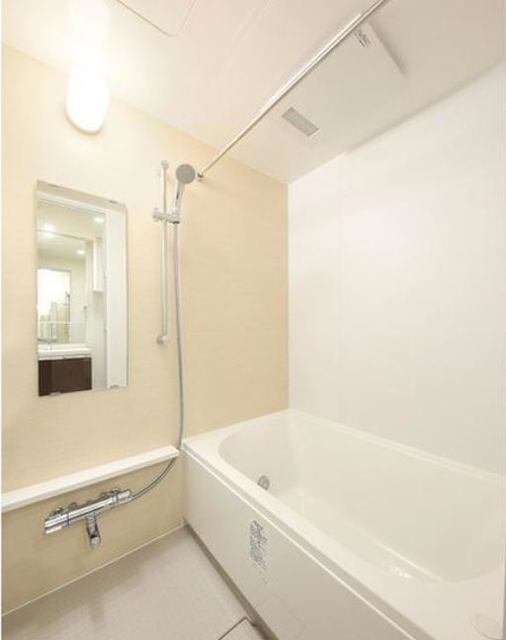 バス・シャワールーム　※別部屋参考写真