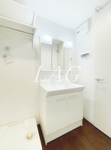 洗面設備　洗面台です。