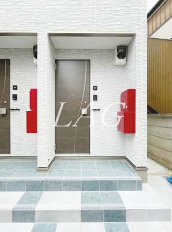 玄関　玄関です。