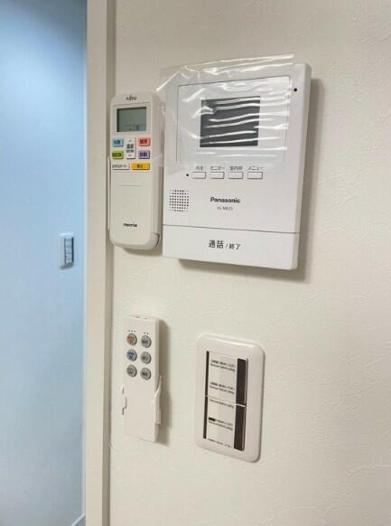 その他設備　モニター付きインターホンです