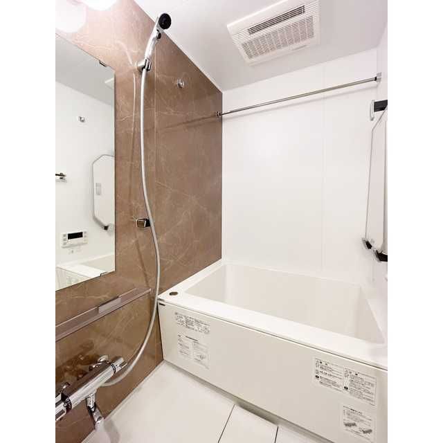 バス・シャワールーム　※別部屋参考写真