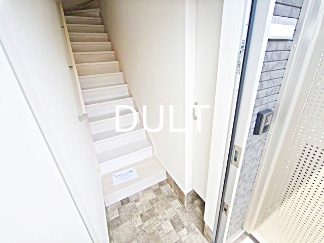 玄関　玄関です。