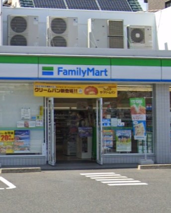 コンビニ　ファミリーマート 辰巳町店（コンビニ）まで473m