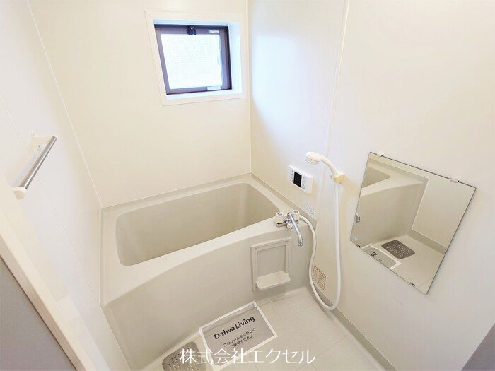 バス・シャワールーム　追い焚き付きです。